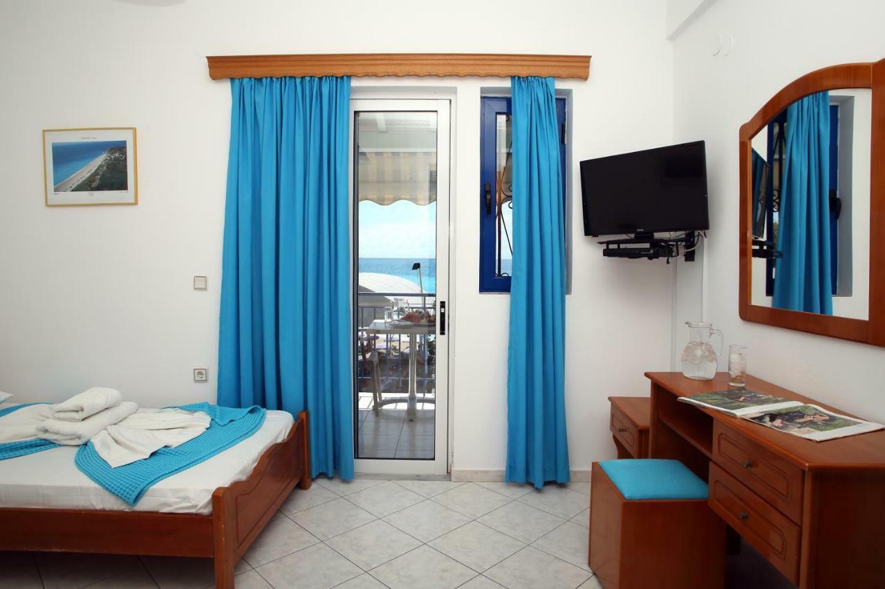 Theocharis Bros - Studios Apartments Ayios Nikitas Ngoại thất bức ảnh