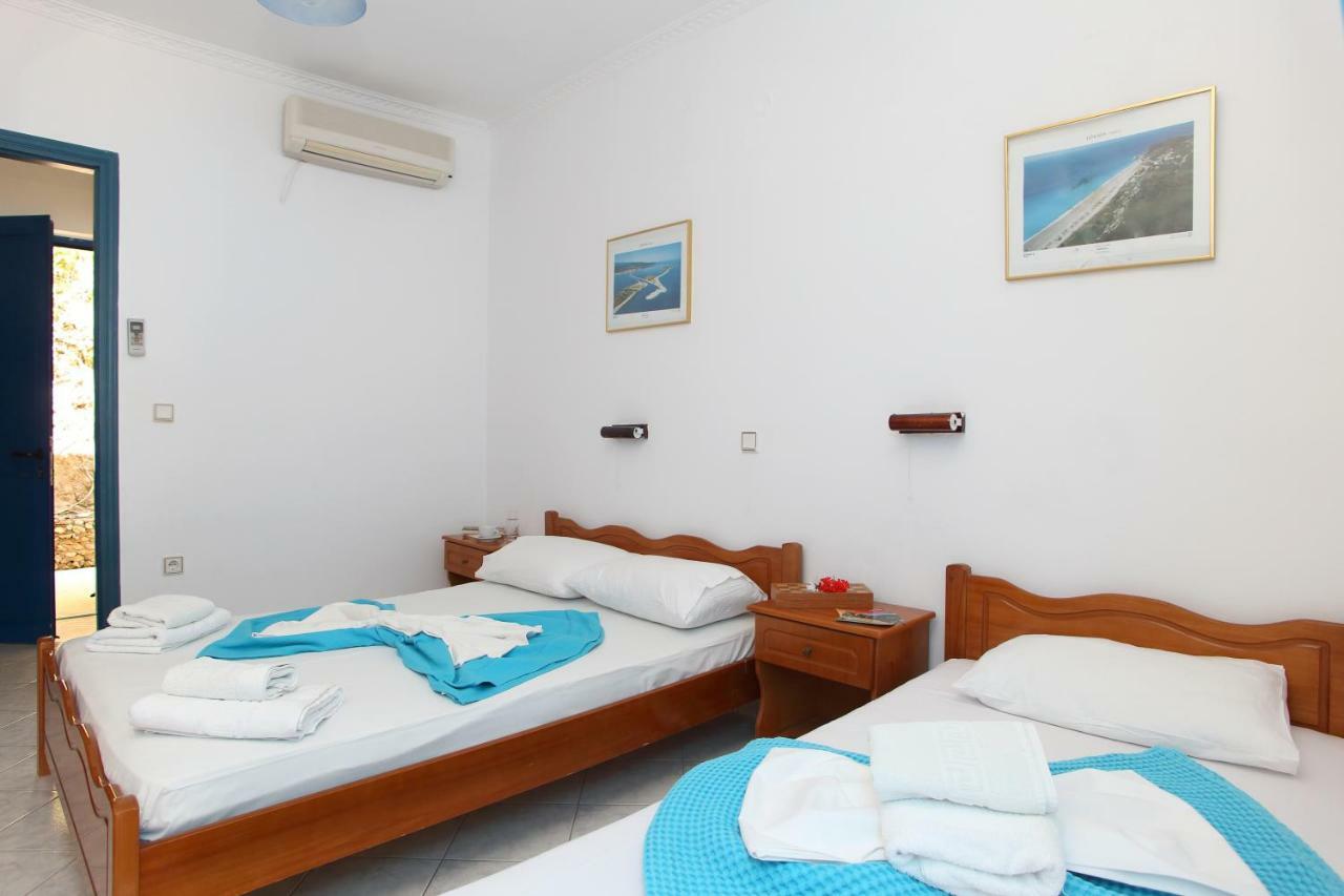 Theocharis Bros - Studios Apartments Ayios Nikitas Ngoại thất bức ảnh